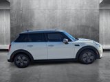 Used 2022 MINI Cooper 4-Door Hardtop image 4