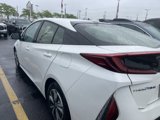 Used 2018 Toyota Prius Prime Premium image 2