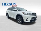 Used 2018 Toyota Highlander Limited Platinum image 3