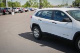 Used 2018 Jeep Cherokee Sport image 4
