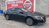 Used 2023 Nissan Altima 2.5 SV image 3