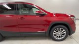 Certified 2022 GMC Terrain SLT image 3