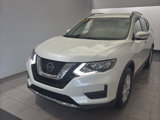 Used 2018 Nissan Rogue SV image 2