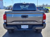 Used 2019 Toyota Tacoma TRD Sport image 4