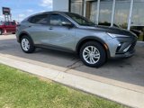 New 2025 Buick Envista Preferred image 2