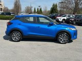 Used 2023 Nissan Kicks SV image 3