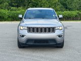Used 2017 Jeep Grand Cherokee Laredo image 2