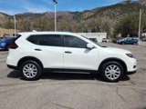 Used 2019 Nissan Rogue S image 2
