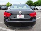 Used 2015 Volkswagen Passat 1.8T Limited Edition image 5