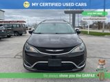 Used 2017 Chrysler Pacifica Touring-L Plus image 2