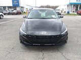 Certified 2021 Hyundai Elantra SEL image 2