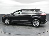 Used 2023 Ford Edge SEL image 5