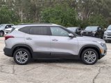 Used 2023 Kia Seltos S image 2