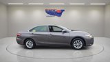 Used 2016 Toyota Camry LE image 2