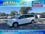 Used 2010 Dodge Grand Caravan SE image 3
