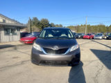 Used 2013 Toyota Sienna LE image 2
