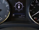 Used 2018 Nissan Rogue SL w/ Premium Package image 3