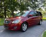 Used 2011 Volkswagen Routan SE image 5