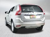 Used 2016 Volvo XC60 T5 Platinum image 5