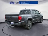 Used 2016 Toyota Tacoma TRD Sport image 5
