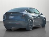 Used 2022 Tesla Model Y Long Range image 4