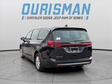 New 2025 Chrysler Pacifica Select image 5