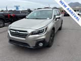 Used 2018 Subaru Outback 3.6R Limited image 3