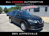 Used 2018 Nissan Rogue SV image 2