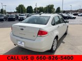 Used 2010 Ford Focus SEL image 4