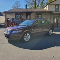 Used 2010 Ford Taurus SEL image 2