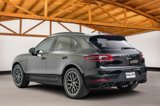 Used 2018 Porsche Macan Sport Edition image 3