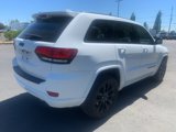 Used 2020 Jeep Grand Cherokee Altitude image 3