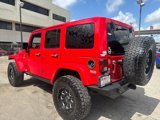 Used 2017 Jeep Wrangler Unlimited Rubicon w/ Connectivity Group image 5