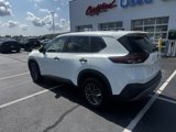 Used 2022 Nissan Rogue S image 4