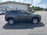 Used 2023 Jeep Compass Latitude image 4