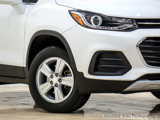 Used 2019 Chevrolet Trax LT w/ LT Convenience Package image 3