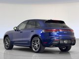 Certified 2024 Porsche Macan image 3