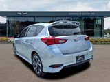 Used 2017 Toyota Corolla iM image 2
