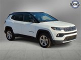 Used 2024 Jeep Compass Limited image 2