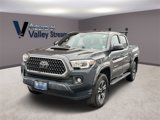 Used 2018 Toyota Tacoma TRD Sport image 3