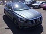 Used 2019 Volkswagen Jetta SEL image 2