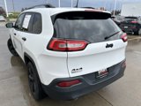 Used 2017 Jeep Cherokee Sport w/ Cold Weather Group image 4