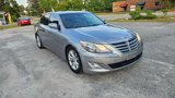 Used 2013 Hyundai Genesis 3.8 image 5