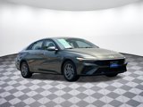 Used 2024 Hyundai Elantra SEL image 6