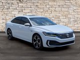 Used 2021 Volkswagen Passat 2.0T R-Line image 3
