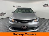 Used 2017 Chrysler Pacifica LX image 5