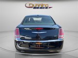 Used 2014 Chrysler 300 image 3