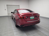 Used 2023 Nissan Altima 2.5 SV image 5