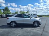 Used 2022 Chevrolet Equinox LT image 3