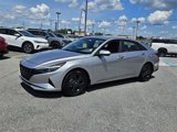 Used 2022 Hyundai Elantra SEL image 3